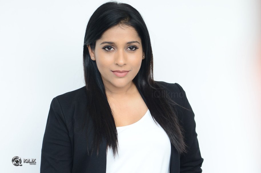 Rashmi-Gautam-Interview-About-Next-Nuvve-Movie